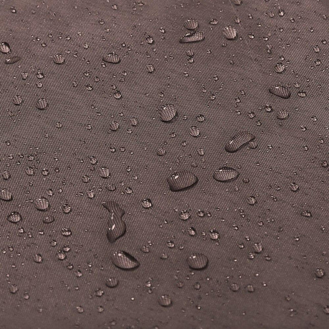 Yksivärinen tyylikäs ruskea suihkuverho