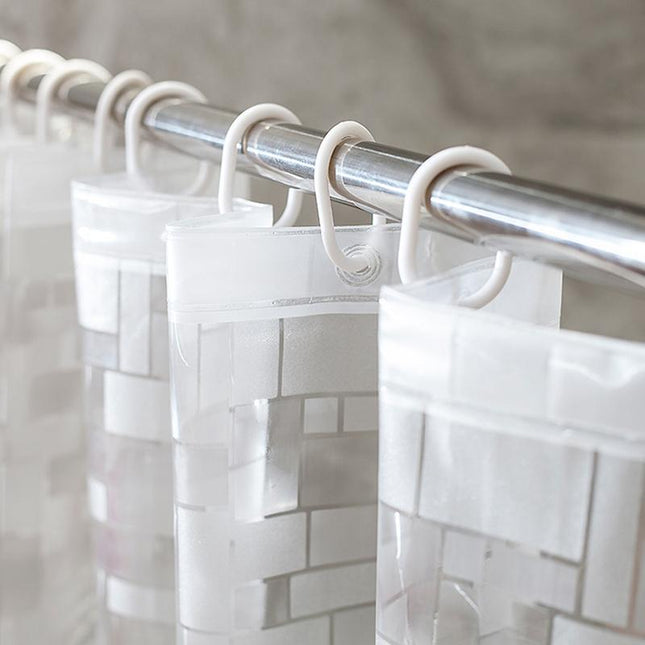 Läpikuultava neliökuvioinen suihkuverho