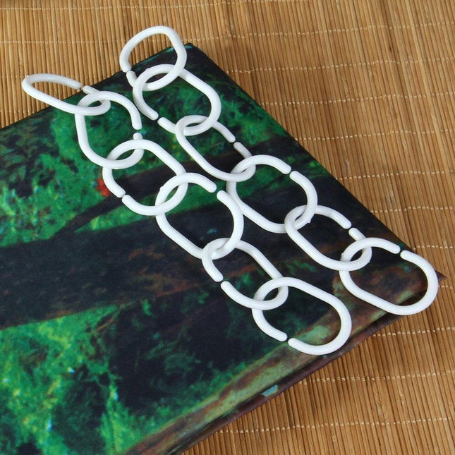 Suihkuverho upealla vesiputous-maisemalla