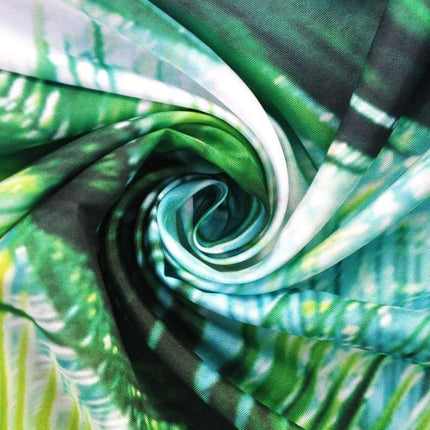 Suihkuverho trooppisella viidakkolehti-kuviolla