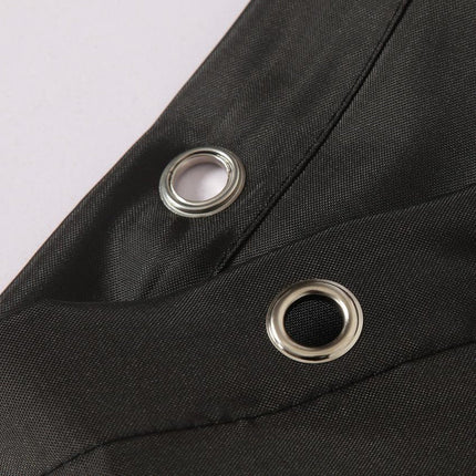 Yksivärinen musta kangassuihkuverho