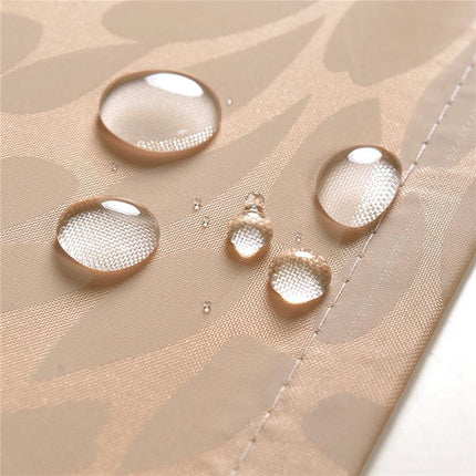 Yksivärinen läpinäkymätön suihkuverho