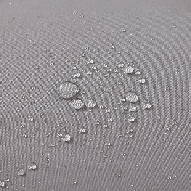 Yksivärinen harmaa kankainen suihkuverho