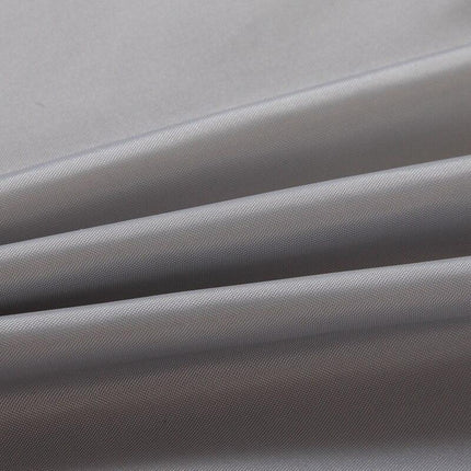 Yksivärinen harmaa kankainen suihkuverho